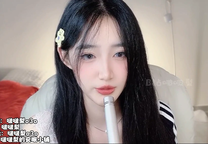 B站啵啵梨爱发电付费ASMR，黏糊糊的弹射孔雀鱼~