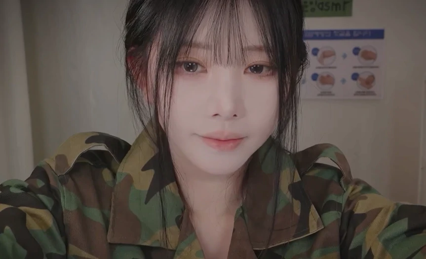 沉浸式声景革命:yoonying《梦幻士兵》如何用ASMR重塑角色扮演体验