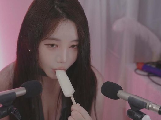 “从韩国火到欧美!Yoonying《ASMR女友发型店》的文化破圈密码”